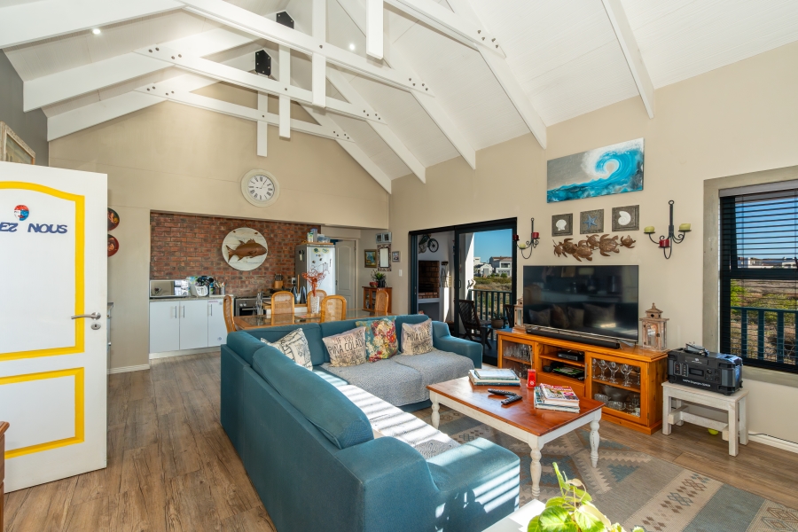 3 Bedroom Property for Sale in Blue Lagoon Western Cape